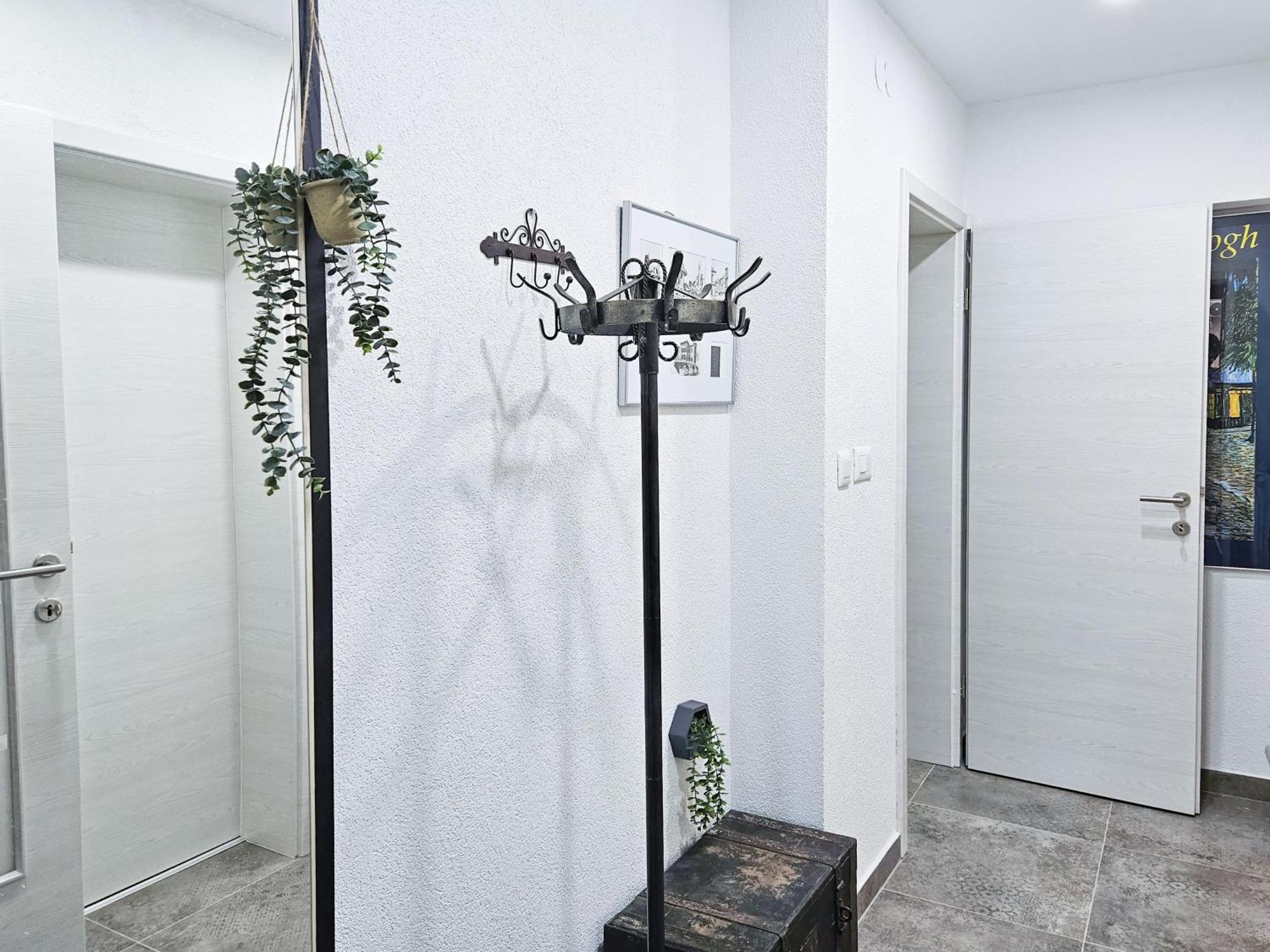 Ludwigs Apartment Сараево Экстерьер фото