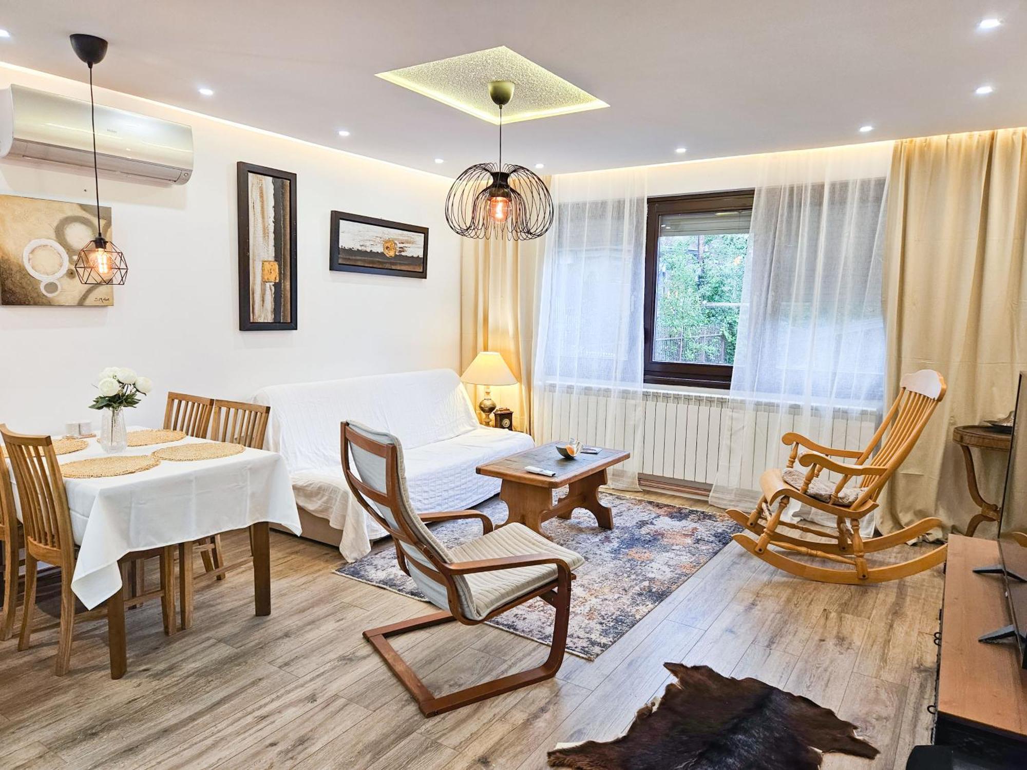 Ludwigs Apartment Сараево Экстерьер фото
